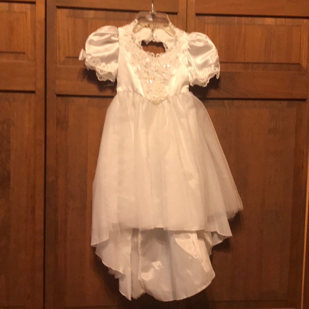Flower girl dress size 4